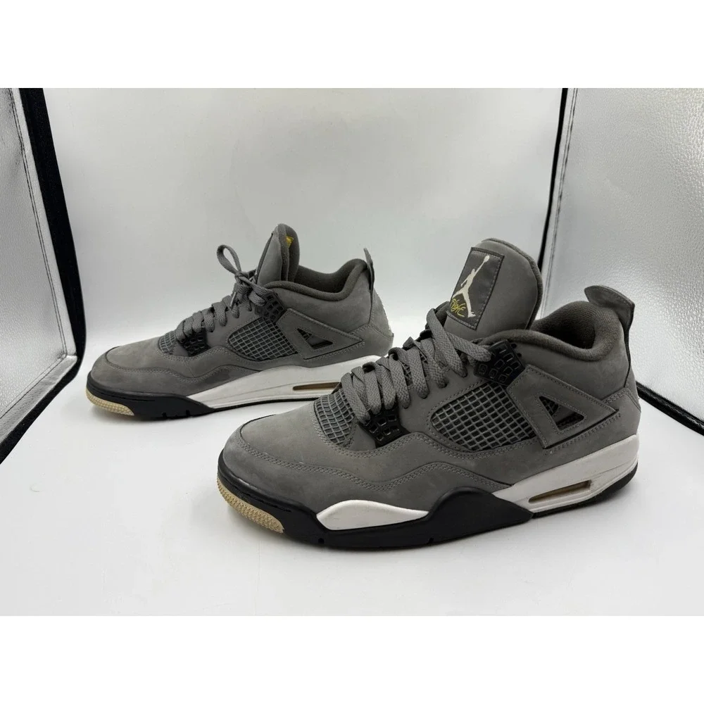 Air Jordan 4 Retro Cool Grey 2019 Size 11 US 45 Euro Men's Very Good
